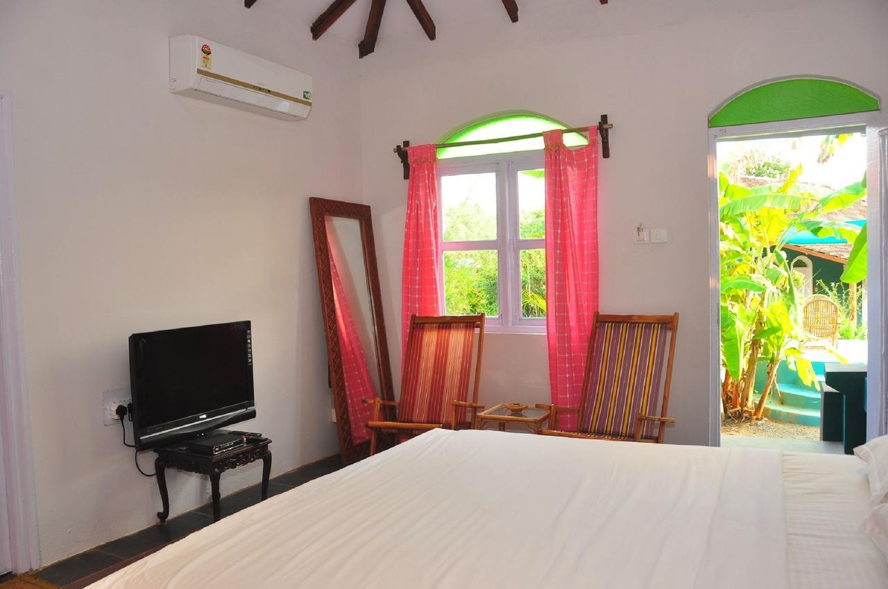 Aquatica Resorts & Spa Morjim Exterior foto