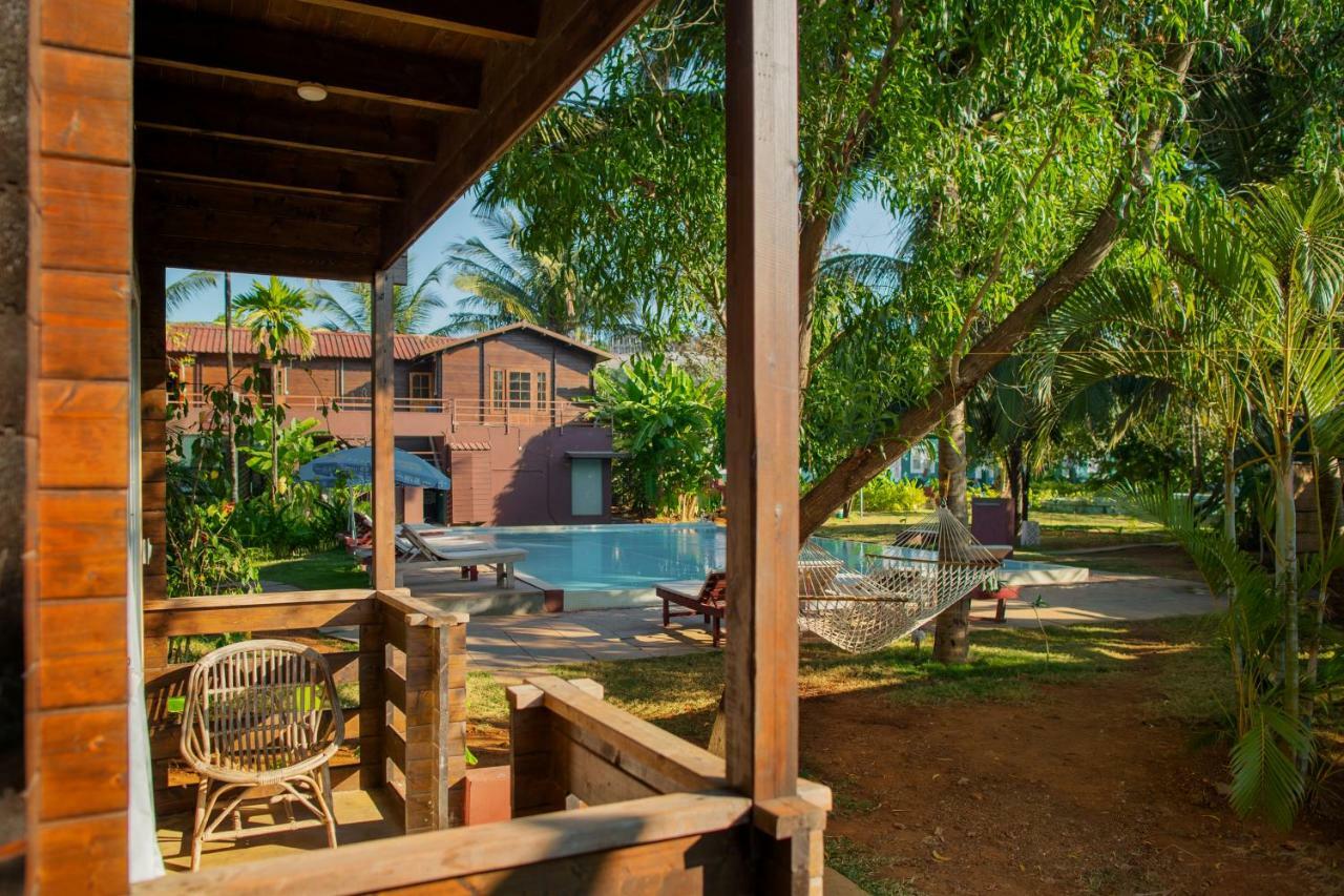 Aquatica Resorts & Spa Morjim Exterior foto
